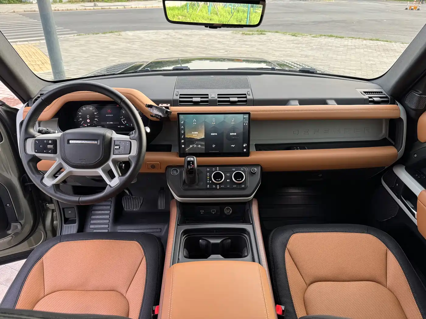 Land Rover Defender 2023 Facelift 110 3.0T P400 X-DYNAMIC HSE фото 8