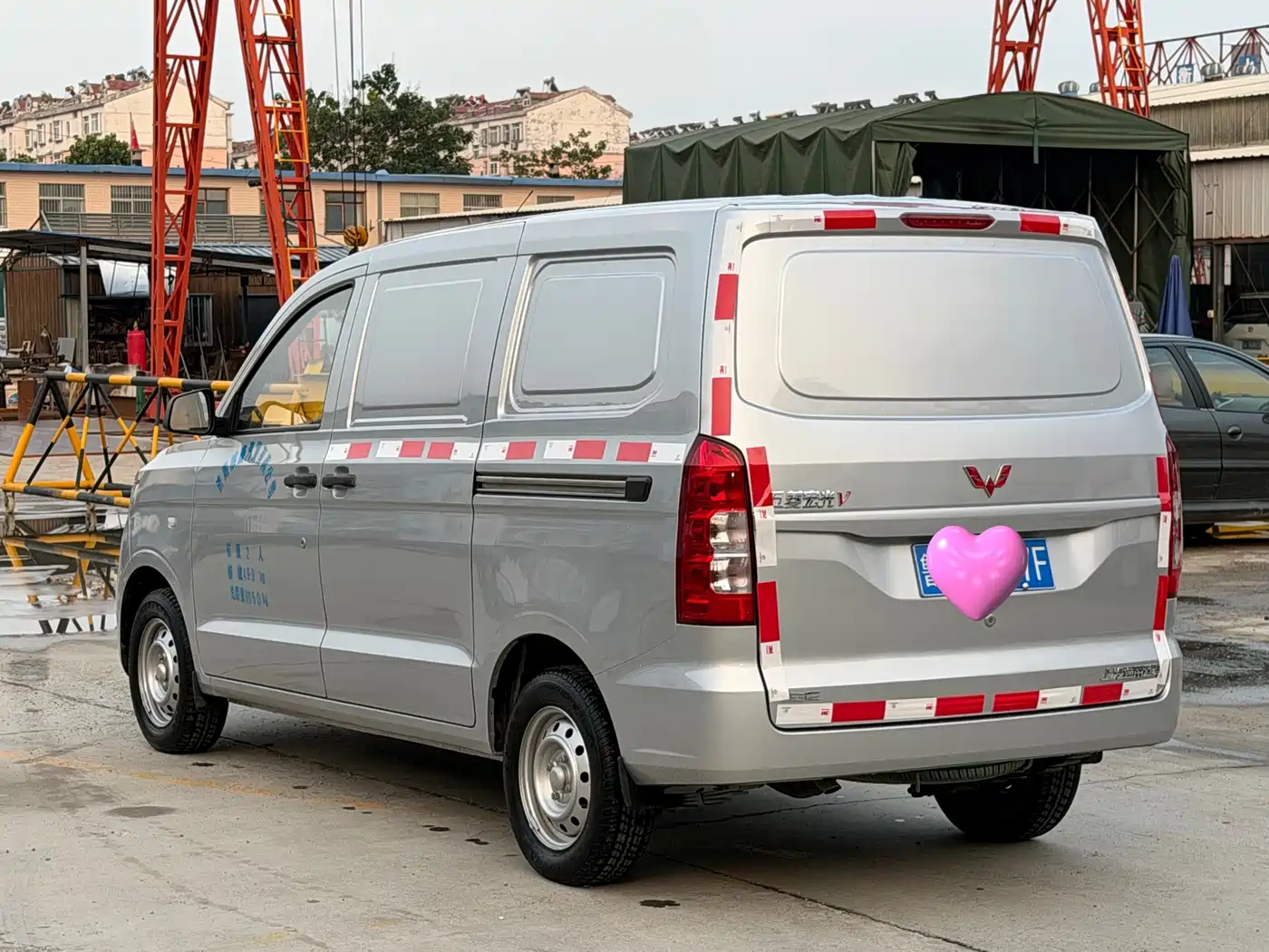 Wuling Motors Wuling Hongguang V 2023 2022 1.5L Power Take Edition Enclosed Van Electric Power Steering LAR