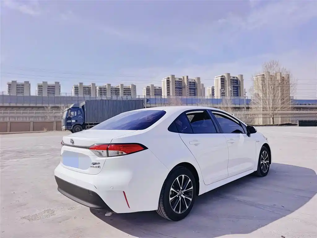 Toyota Levin 2023 Smart Hybrid 1.8L Leading Edition фото 22