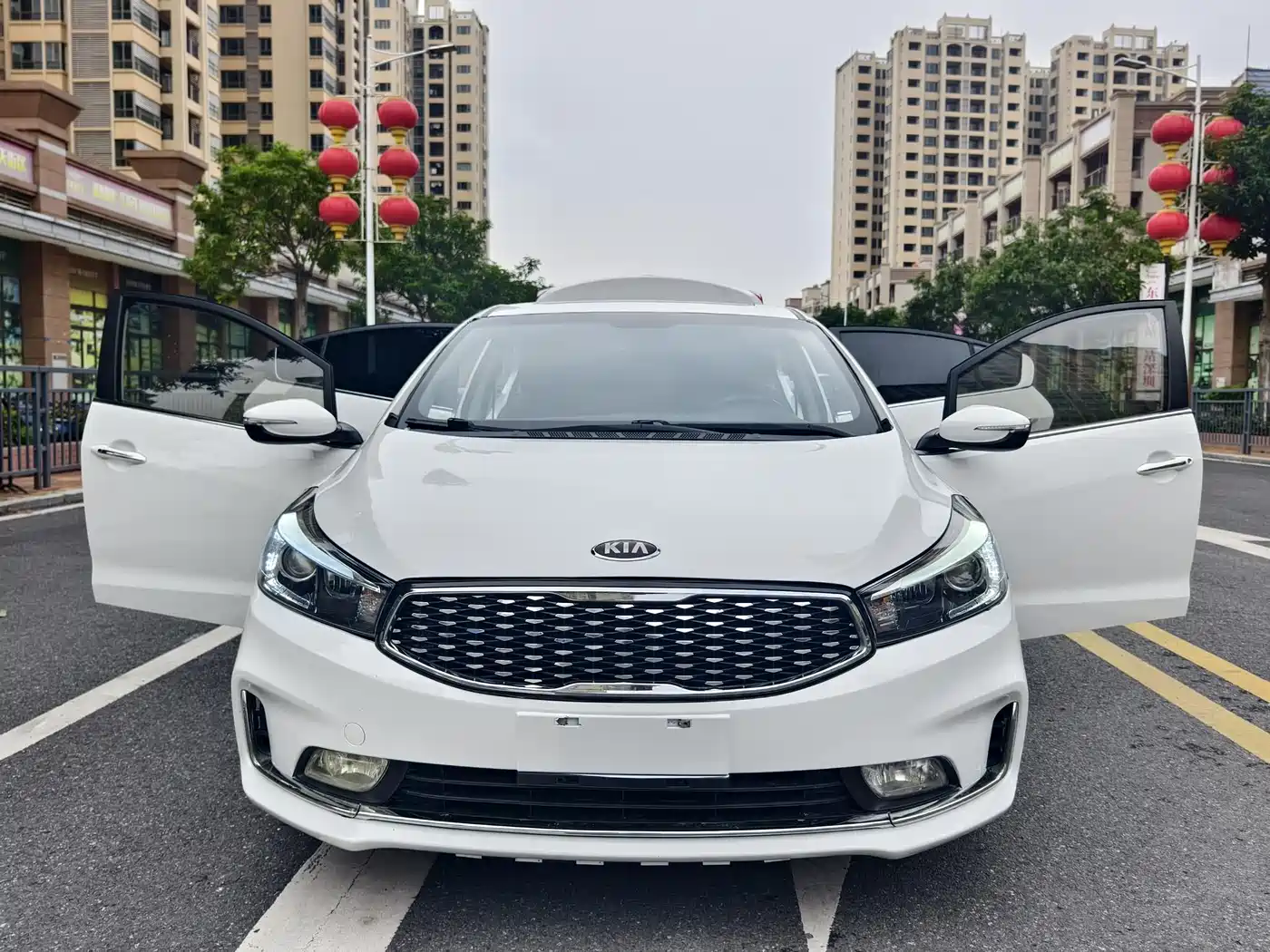 Kia K3 2017 1.6L Automatic 15th Anniversary Special GLS фото 17