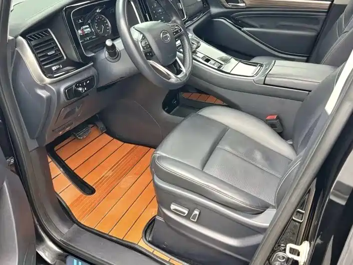 GAC Trumpchi Trumpchi M8 2021 Leading Show Series 390T Premium Edition фото 7