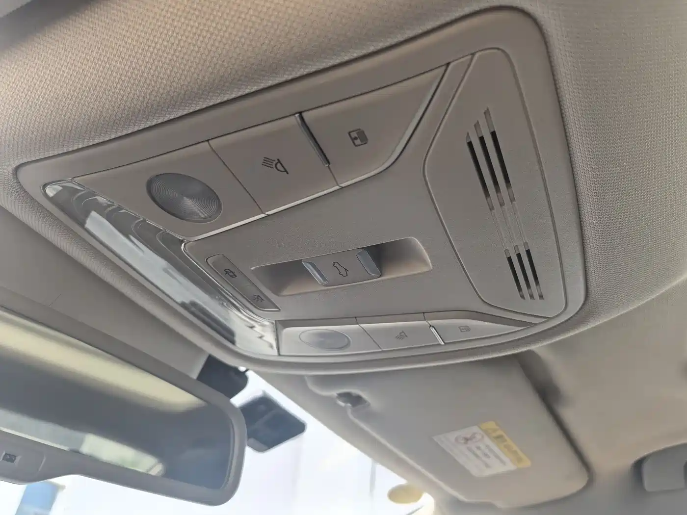 Hongqi H5 2022 Classic 1.8T Auto Smart Connect Flagship фото 9