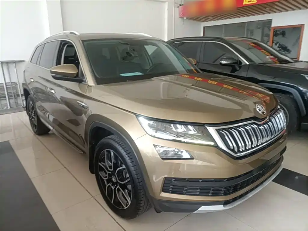 Škoda Kodiaq 2017 TSI330 7-seater 2WD Luxury Edition фото 4