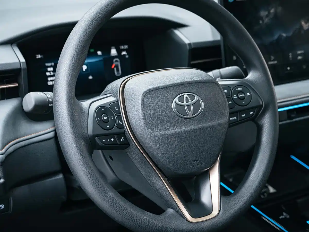 Toyota Corolla 2026 Model 1.8L Intelligent Hybrid Elite Edition фото 16