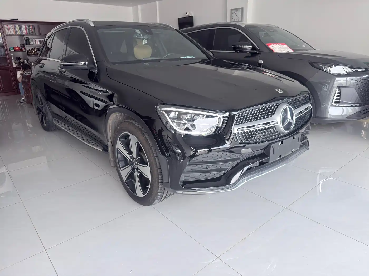 Mercedes-Benz GLC 2022 GLC 300 L 4MATIC Dynamic Collector's Edition фото 3