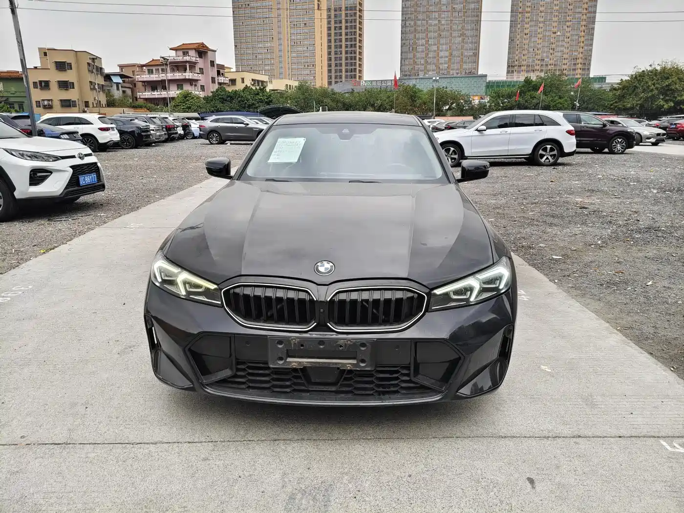 BMW 3 Series 2025 330Li M Sport Night Edition фото 2