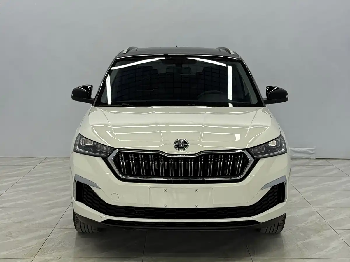 Škoda Kamiq 2021 GT TSI230 DSG Flagship Edition фото 2