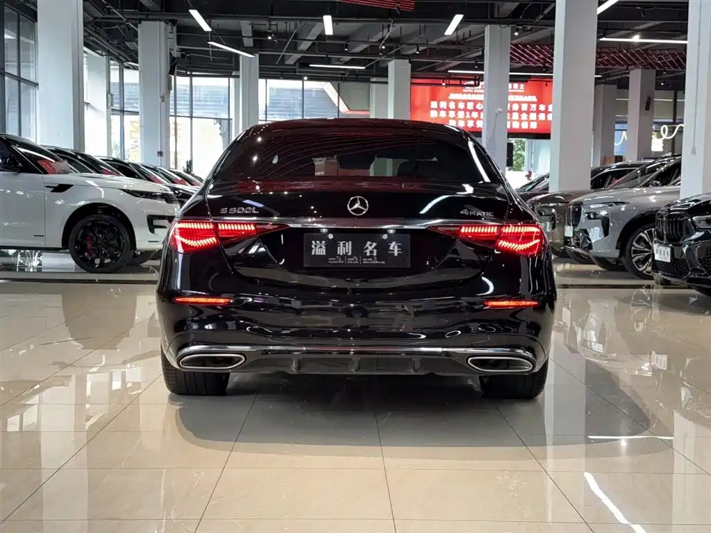 MERCEDES-BENZ S-CLASS