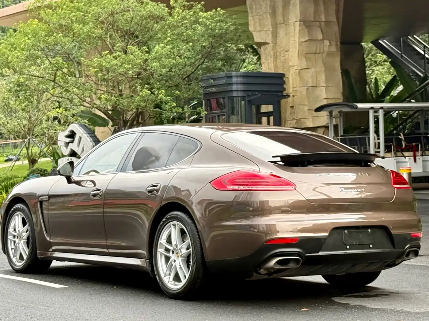 Porsche Panamera 2014 Panamera 4 3.0T фото 6