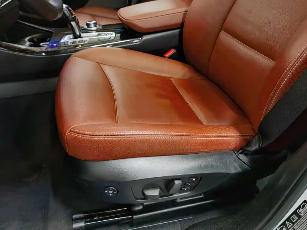 Photo 20 - BMW X3 (Import)