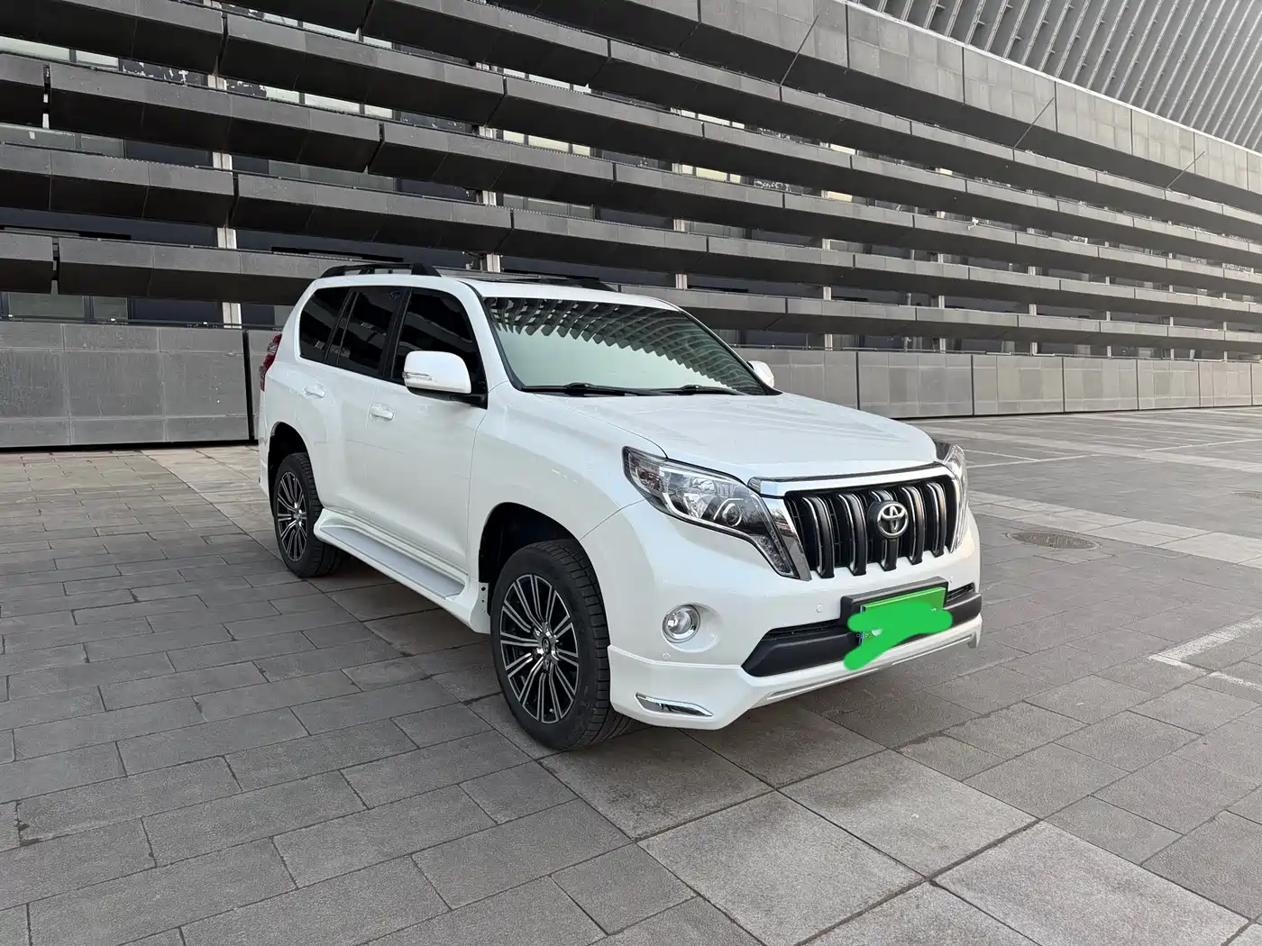 Toyota Prado 2016 2.7L Auto Standard Edition фото 3