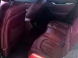 Photo 5 - Maserati Levante