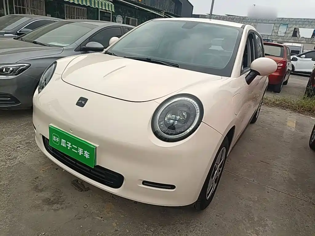JAC Yiwei Yiwei 3 2024 2024 Beloved Edition 330km Lite