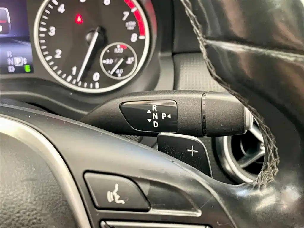 Mercedes-Benz A-Class (Import) 2015 A 180 фото 12