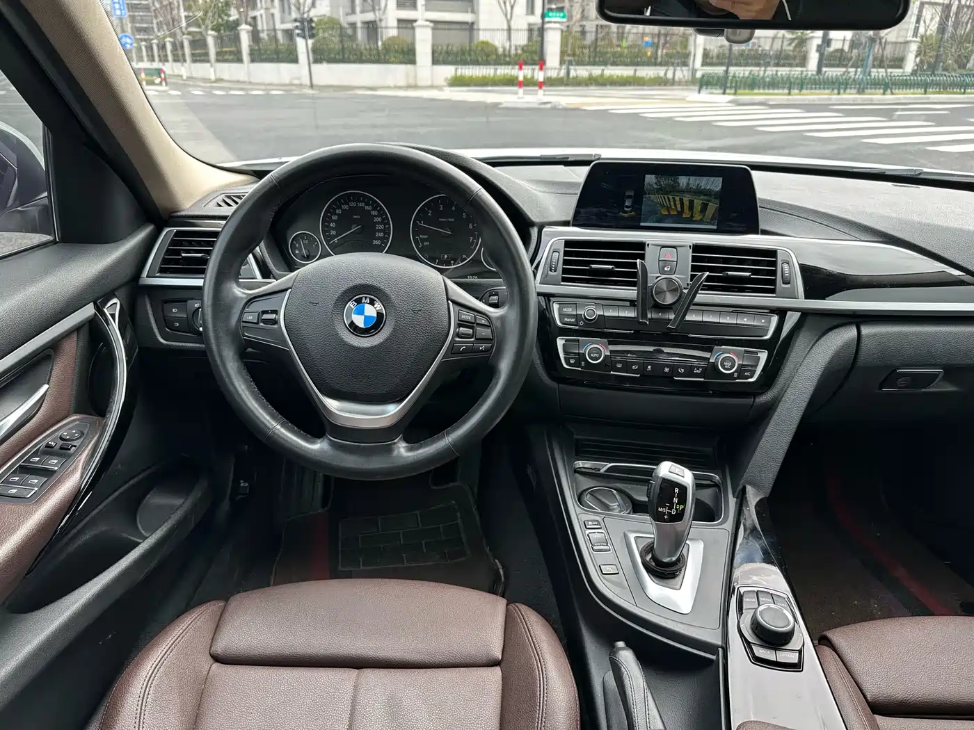 BMW 3 Series 2018 320Li Fashion Style фото 14
