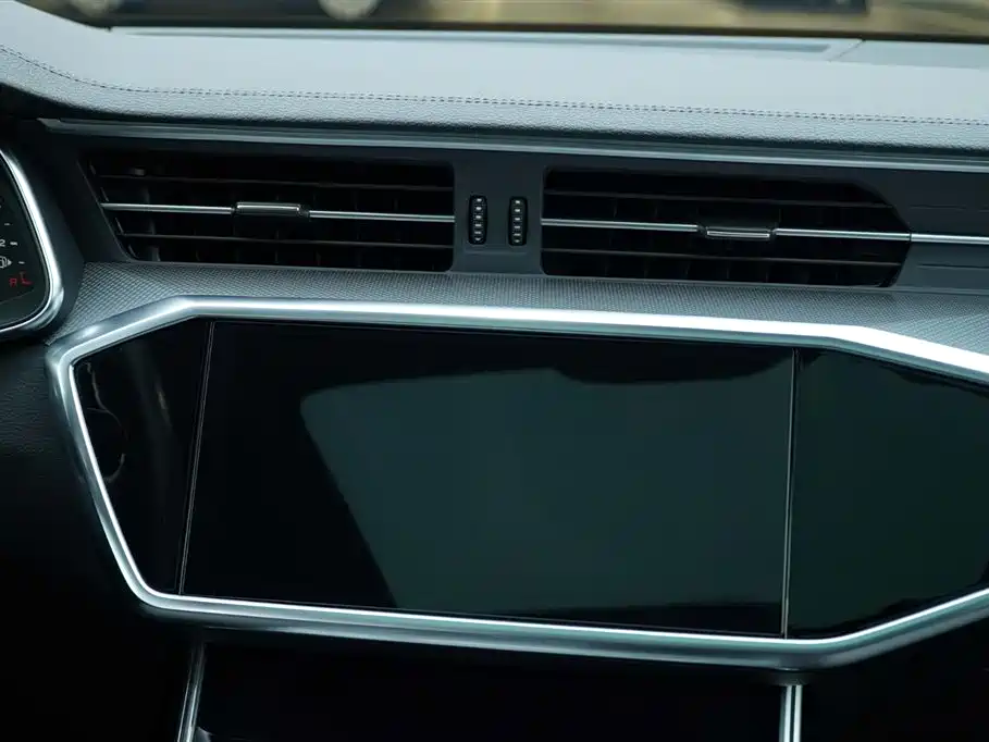 Audi A6L 2020 40 TFSI Luxury Dynamic фото 19