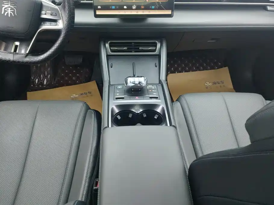 BYD Qin L 2024 DM-i 120KM Superior Edition фото 16