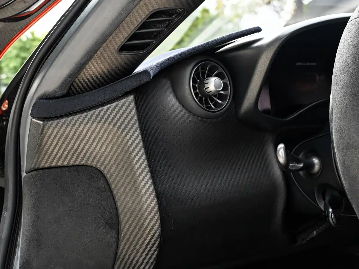 McLaren P1 2015 2014 3.8T Standard