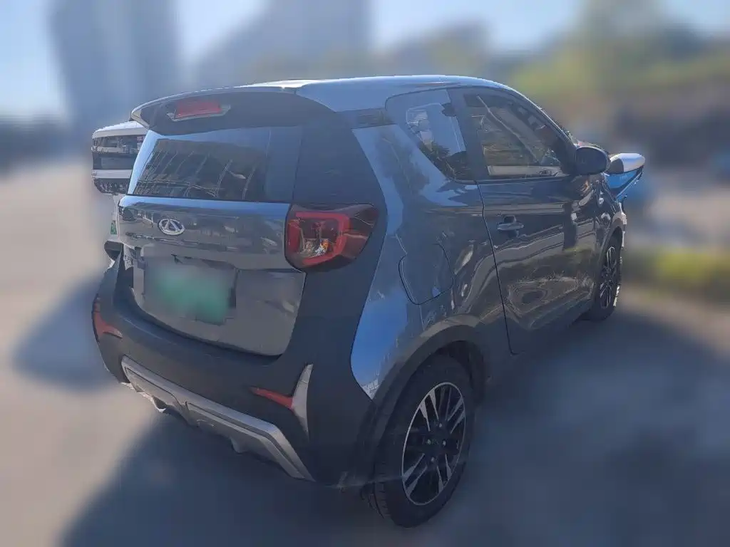 QQ New Energy Little Ant 2023 2022 Facelift Sweet Edition Light Sugar LFP 30.7kWh 30kW 301km