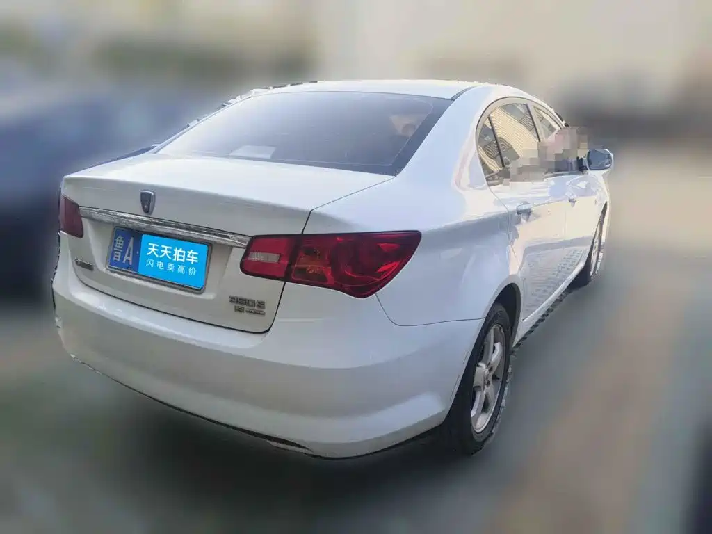 Фото 2 - Roewe 350