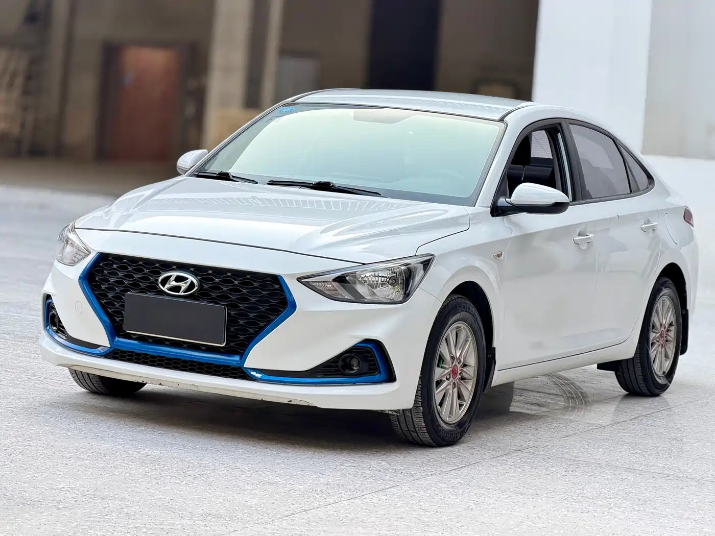 Hyundai Elantra 2018 1.6L Automatic Pleasing Edition GL China VI