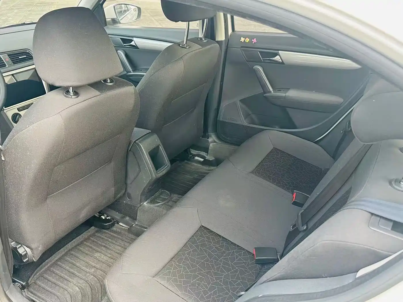 Volkswagen Lavida 2013 1.6L Automatic Trend Edition фото 10