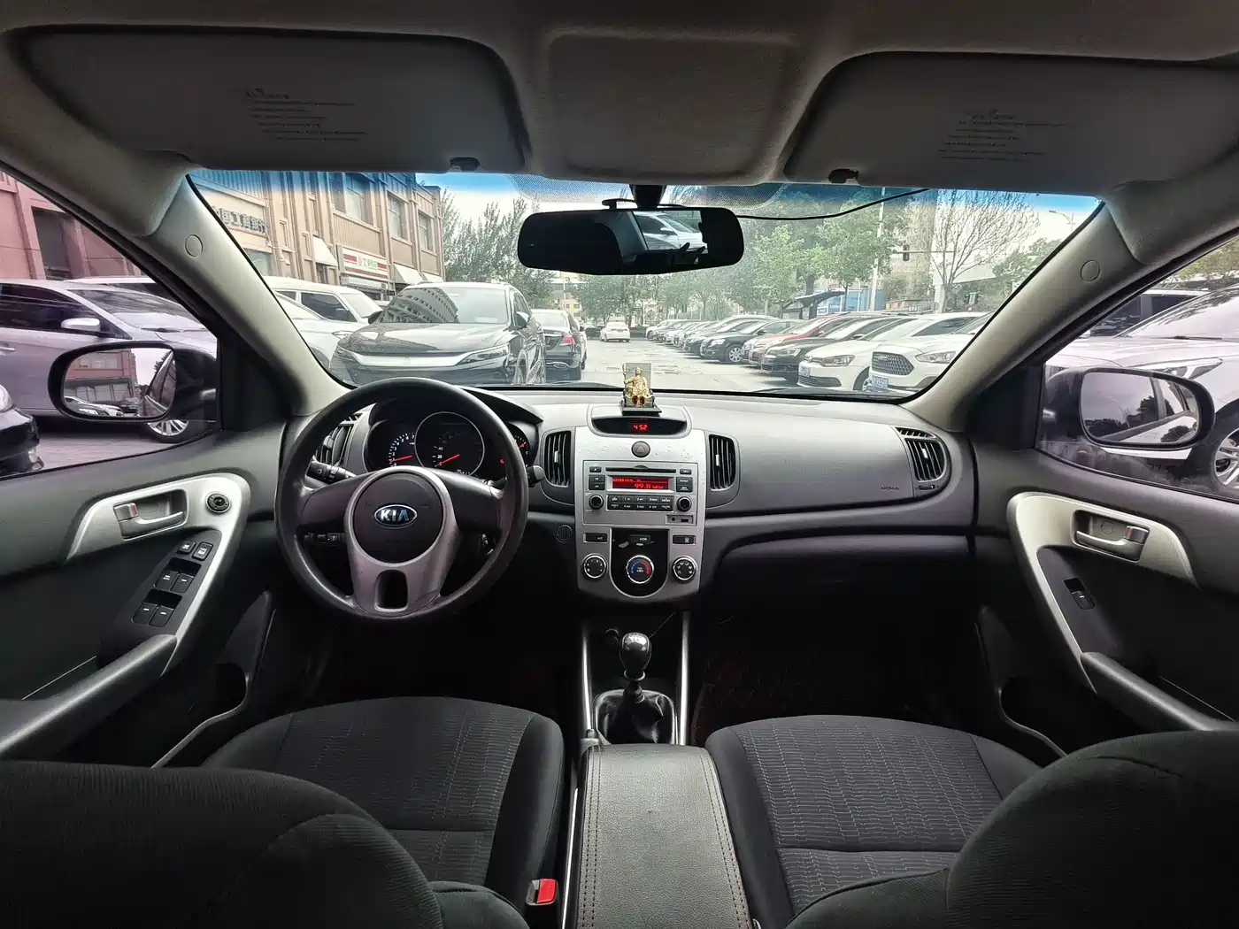 Kia Forte 2014 1.6L MT GL фото 13