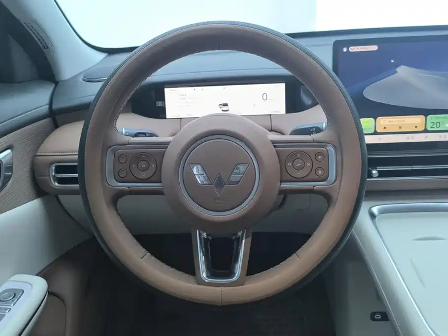 Wuling Motors Wuling Bingo S 2026 2025 Model 325km Premium Edition