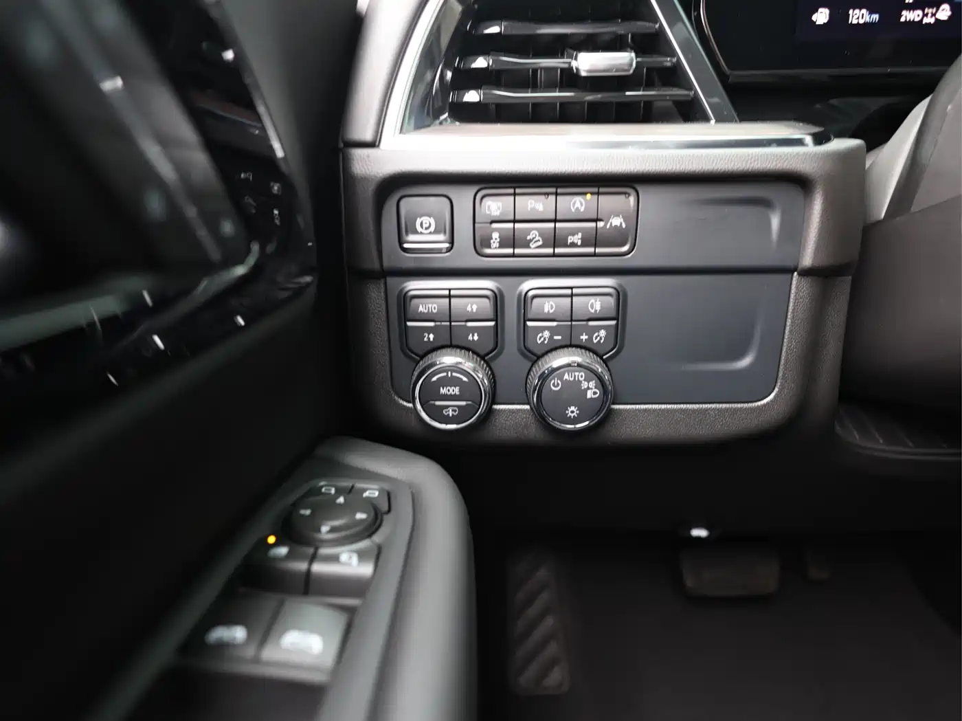 Daolangge Chevrolet Tahoe 2025 2025 2.7T Classic Edition