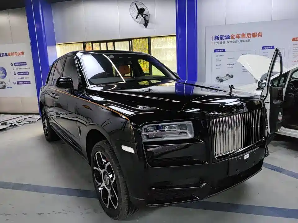 Rolls-Royce Cullinan 2024 2024 4-Seater