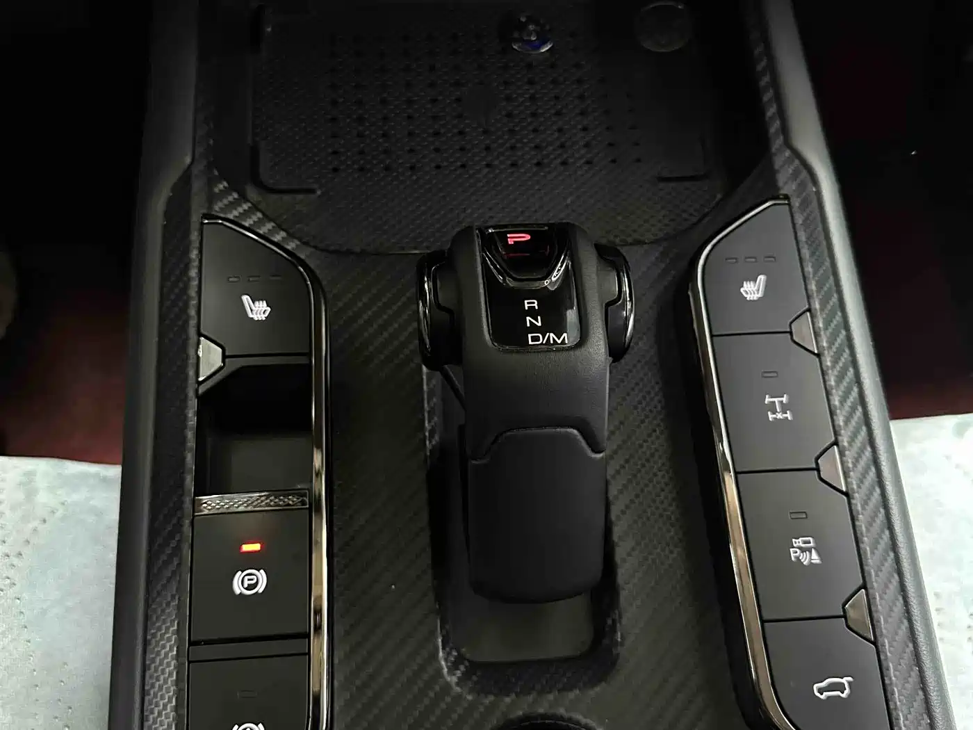 Haval Da Gou 2nd Gen 2023 2.0T AWD Wild Adventure Plus фото 8