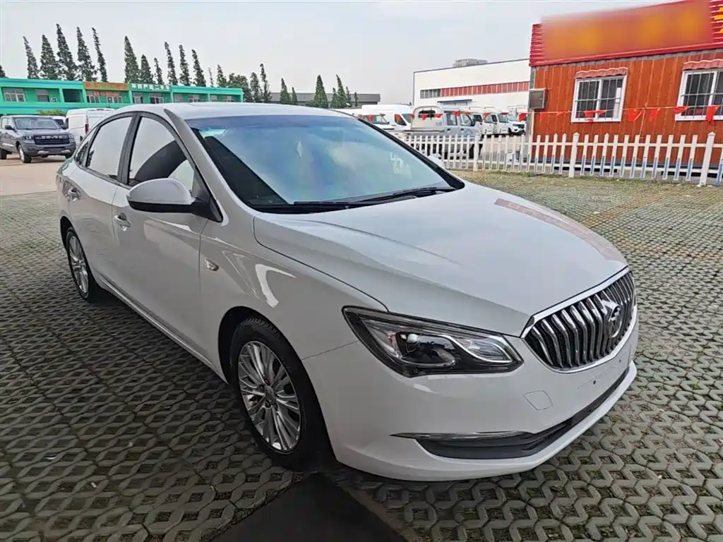 Buick Excelle 2016 15N Automatic Elite фото 4