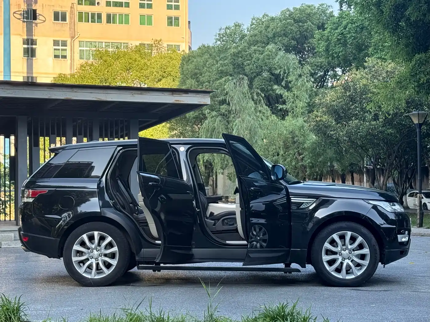 Land Rover Range Rover Sport 2014 3.0 SC V6 HSE фото 7