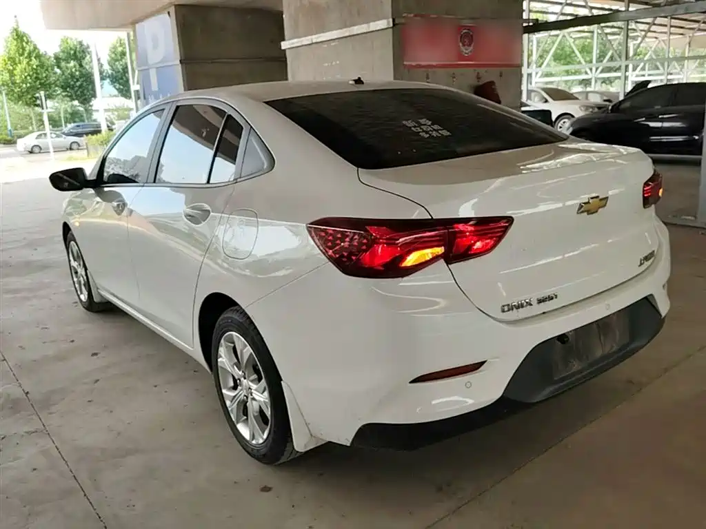 Chevrolet Cavalier 2020 325T Automatic Joy Edition фото 5