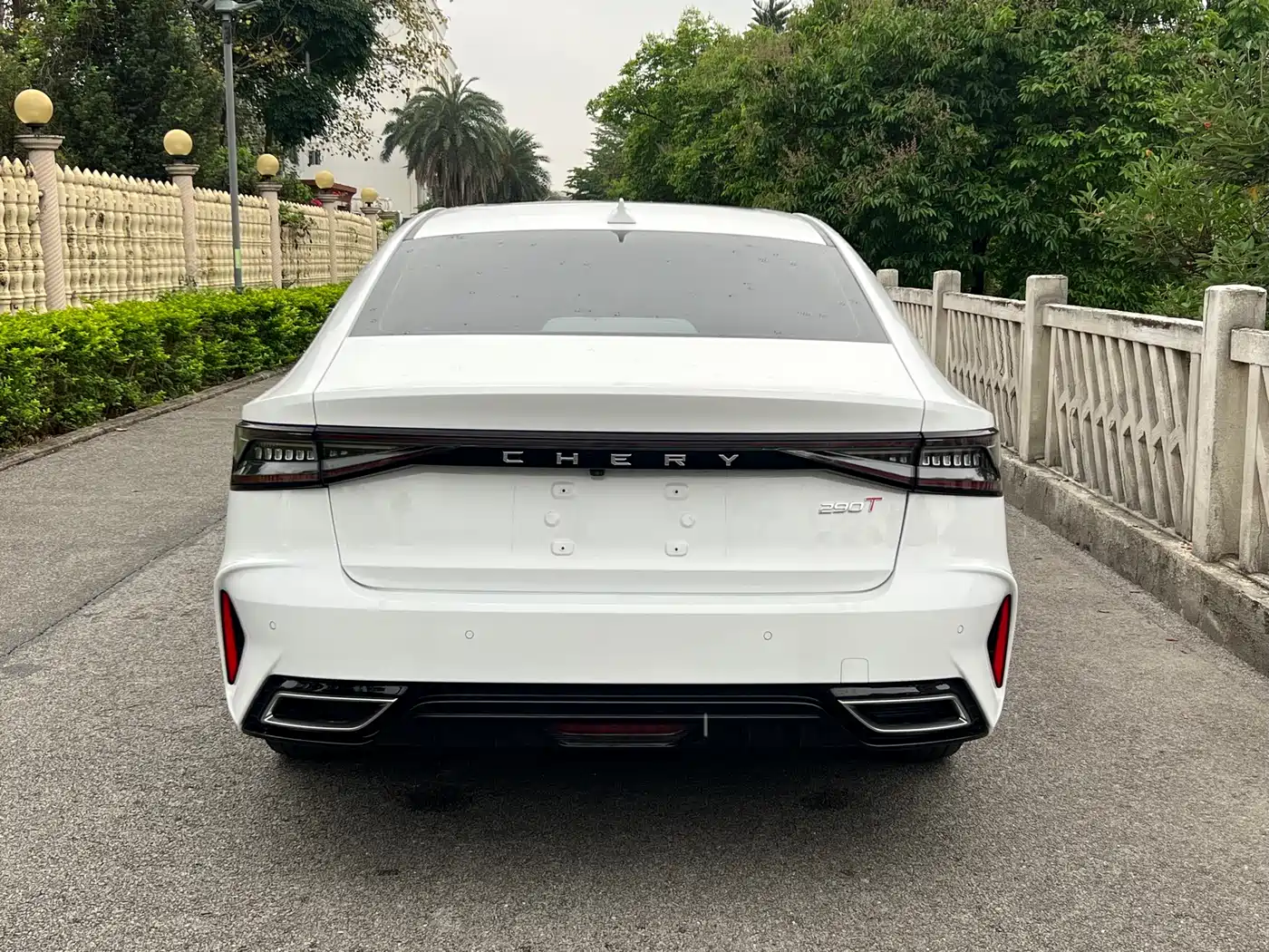 CHERY ARRIZO 8