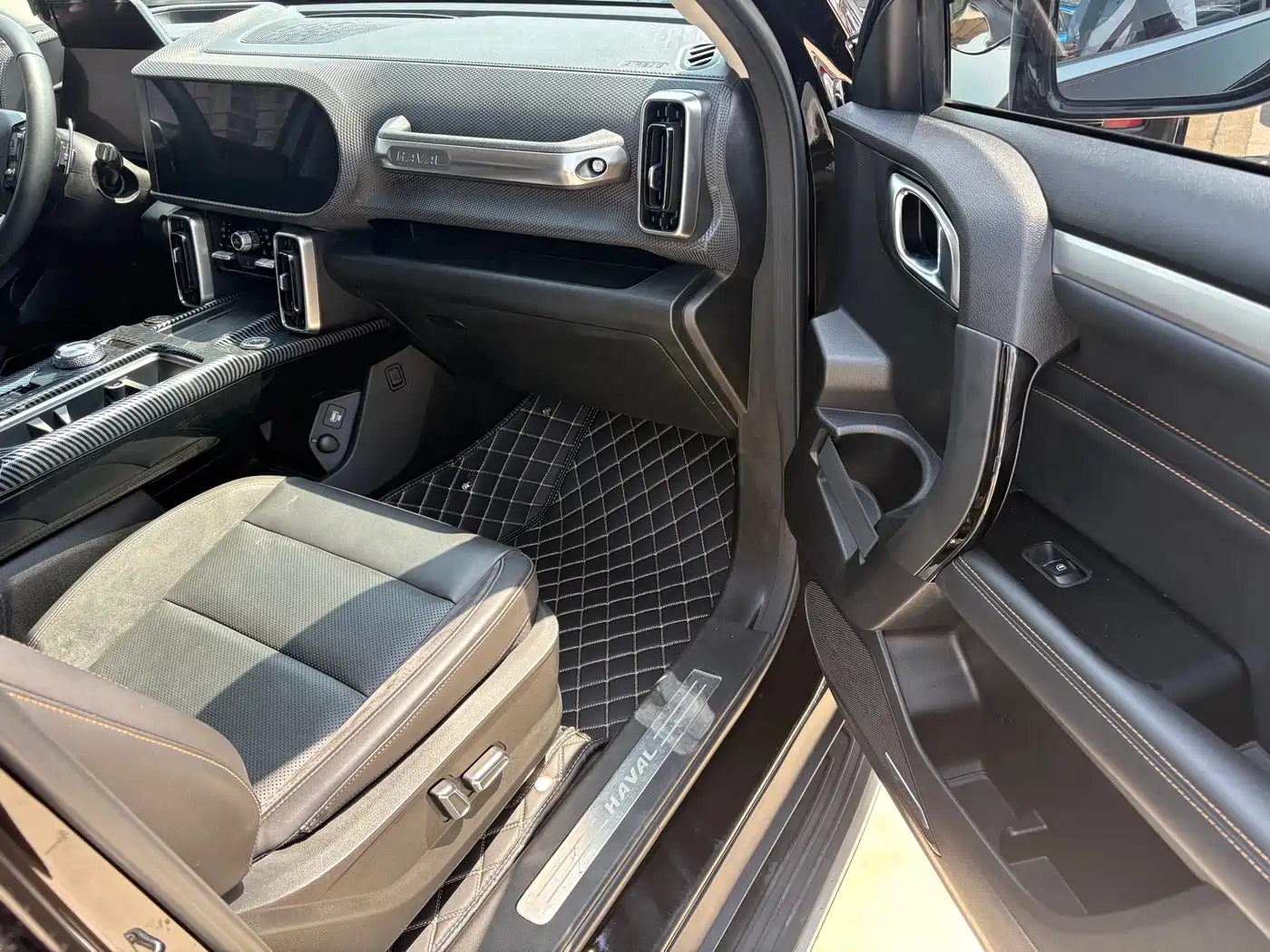 Haval Big Dog 2021 Facelift 2.0T DCT AWD Howling Celestial Dog Edition фото 17