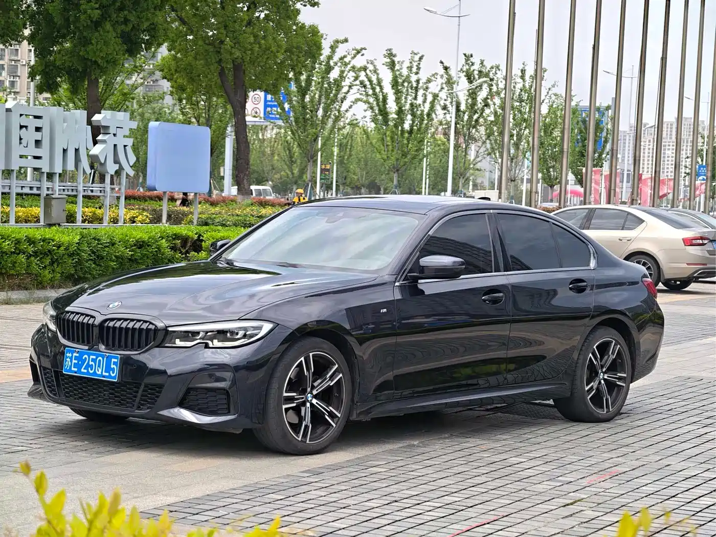 BMW 3 Series 2022 325i M Sport Package