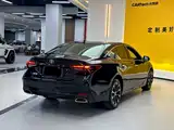 Фото 4 - Toyota Avalon
