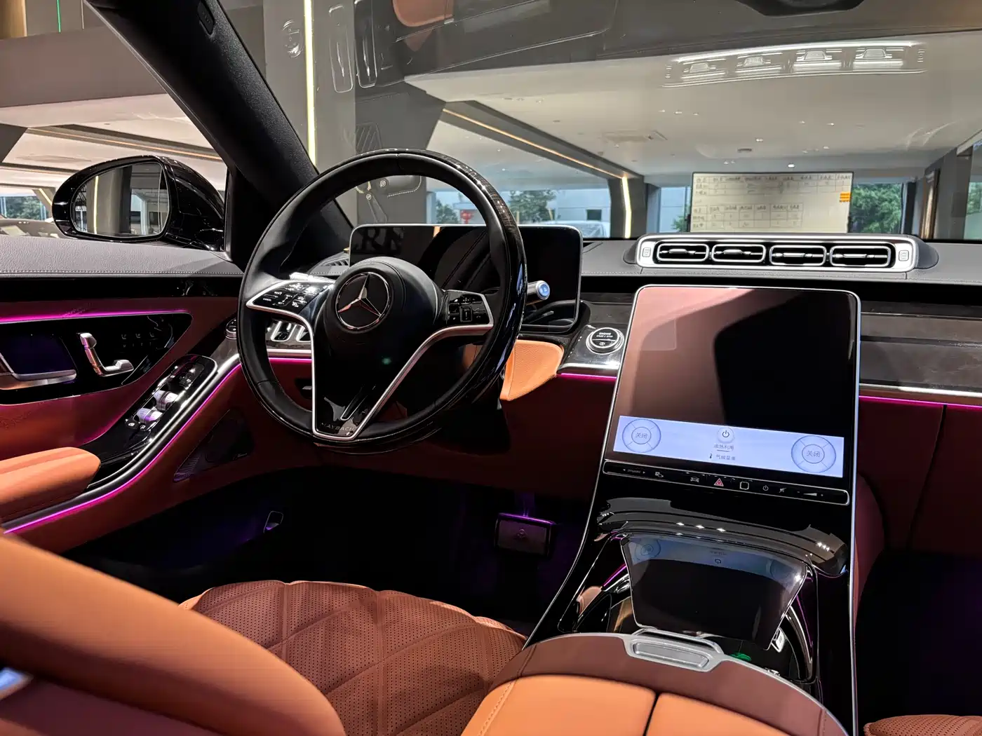 Mercedes-Benz Maybach S-Class 2025 Model S 480 4MATIC фото 14