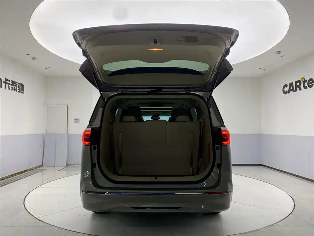 Buick GL8 2023 ES Landmaster Exclusive фото 30