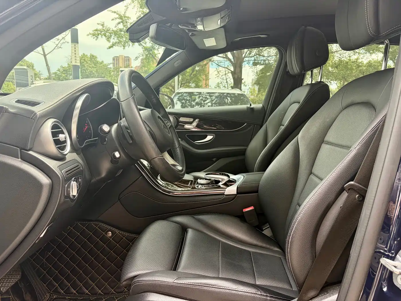 Mercedes-Benz GLC 2017 GLC 260 4MATIC Dynamic фото 15