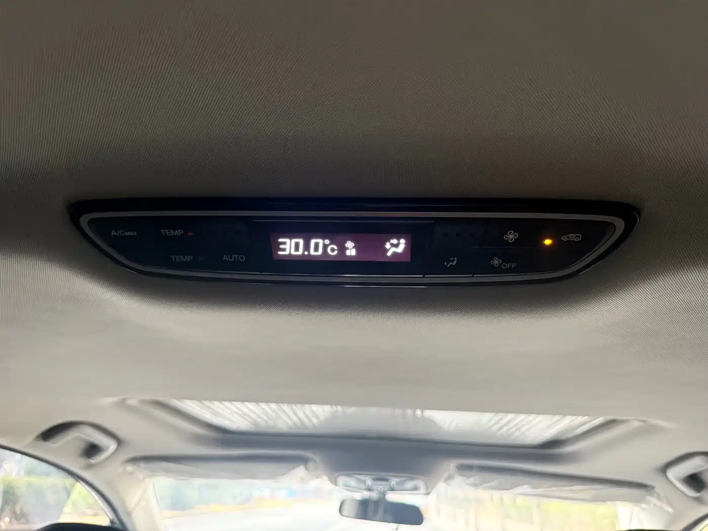 GAC Trumpchi Trumpchi M8 2021 Leading Show Series 390T Premium Edition фото 13