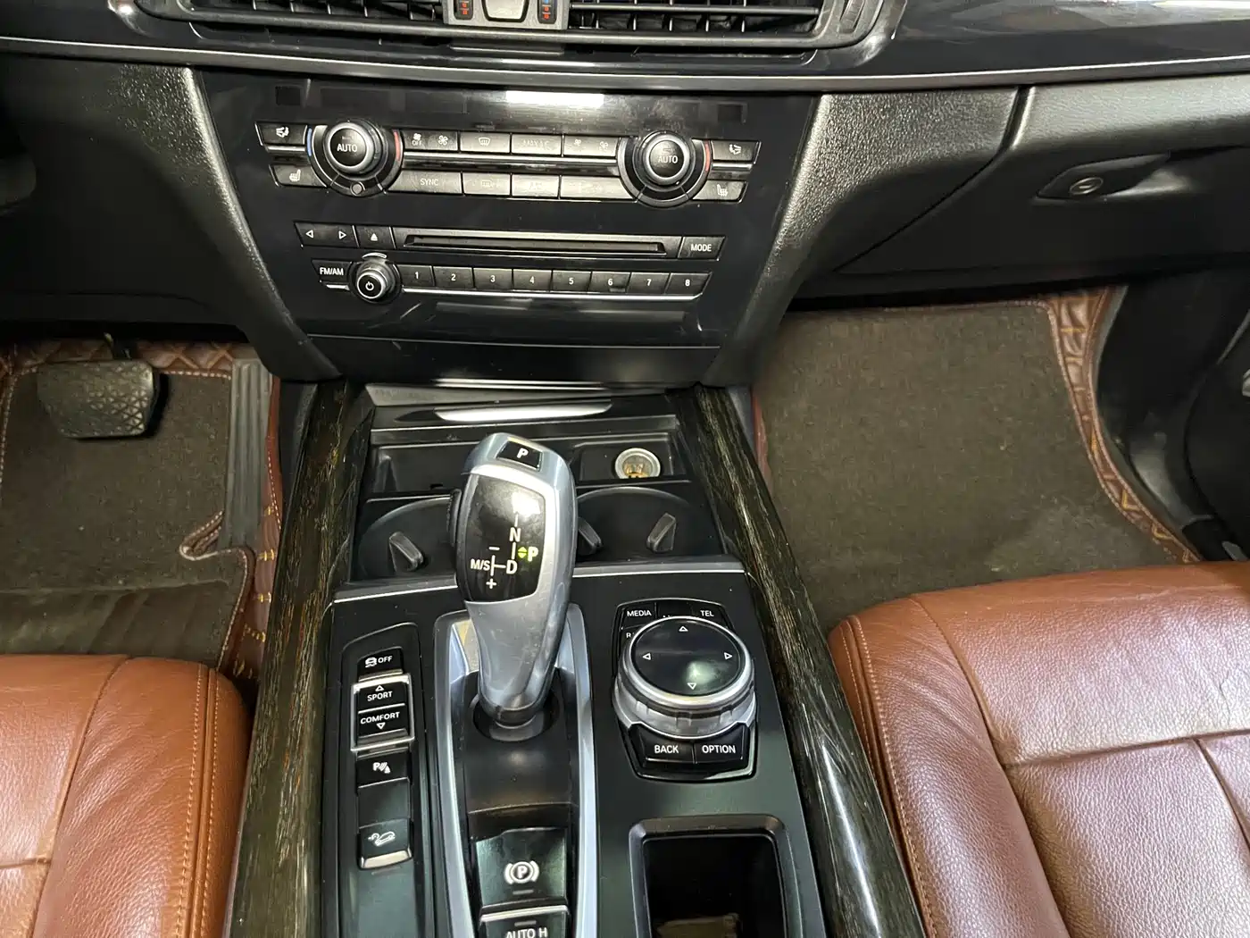 BMW X5 (Import) 2014 xDrive35i Leading фото 9