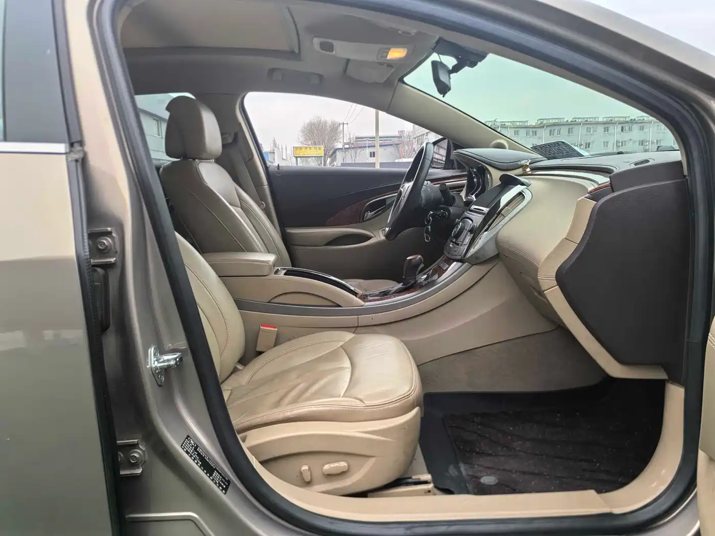 Buick LaCrosse 2012 2.4L SIDI Elegance Edition фото 12