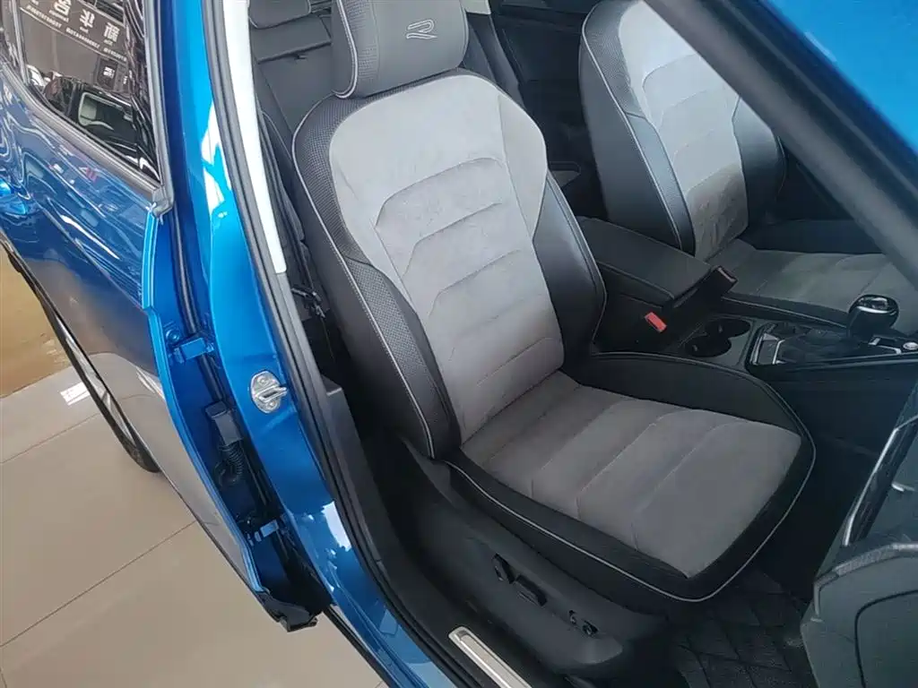 Volkswagen Tayron X 2020 330TSI 2WD Premium Smart Edition фото 25