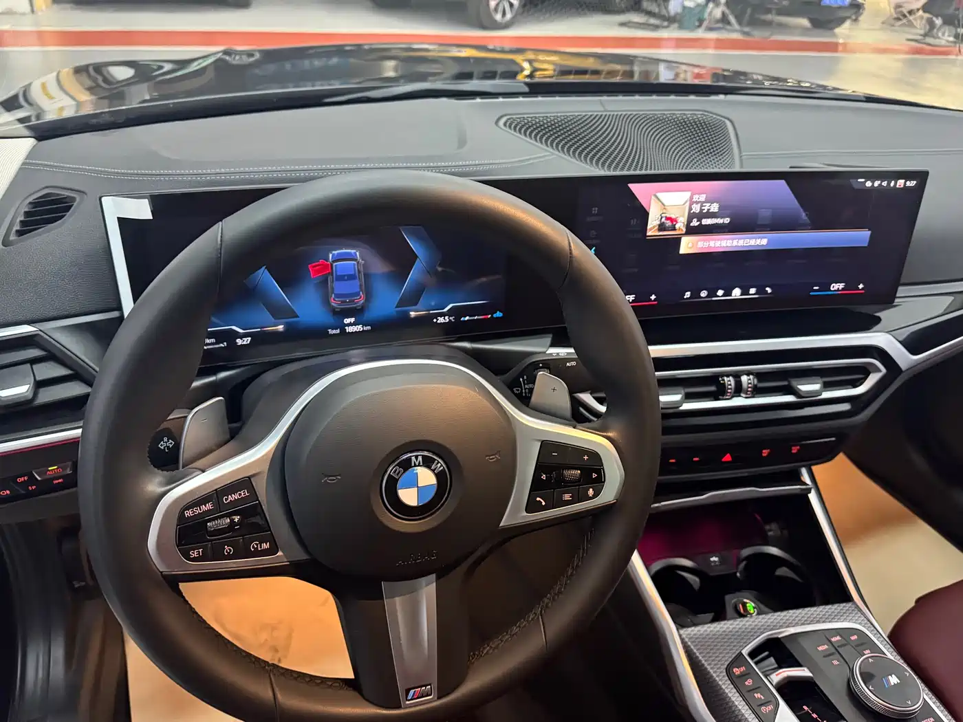 BMW 3 Series 2024 325i M Sport Shadowline Package фото 17