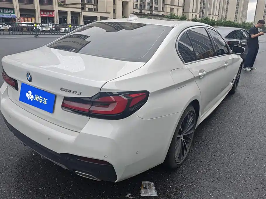 BMW 5 Series 2021 Facelift 530Li Leading M Sport Package фото 3
