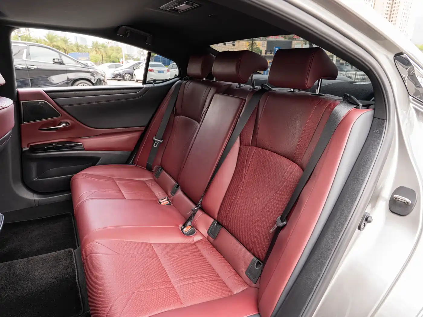 LEXUS ES