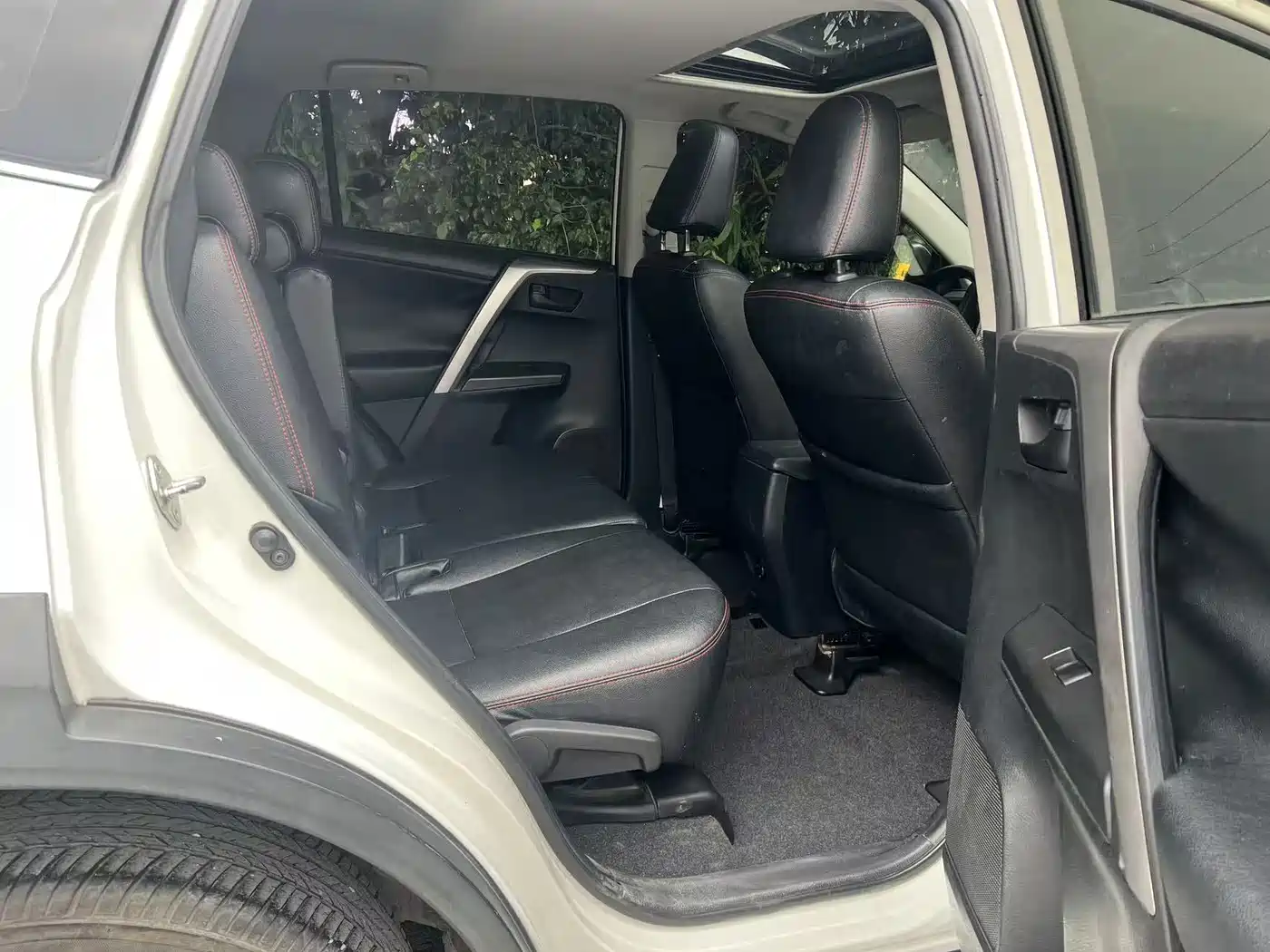 Toyota RAV4 Rongfang 2019 2.0L CVT 2WD Style X Limited Edition China VI фото 7