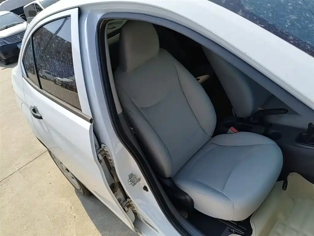 Chevrolet Sail 2015 Sail 3 1.3L Manual Cozy Edition фото 25